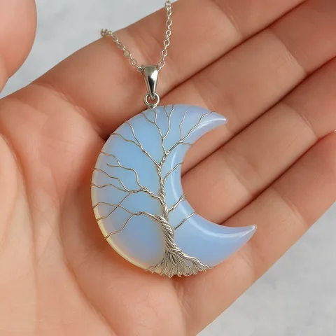 Produktbild des Mystical Attraction Amulet Anhängers